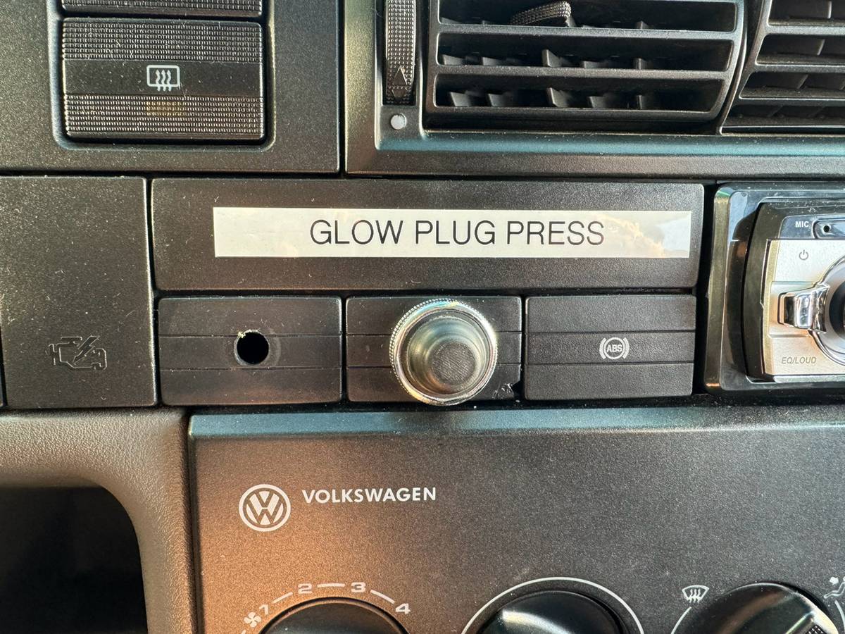 Volkswagen-diesel-1996-green-19