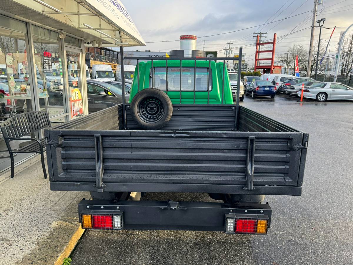 Volkswagen-diesel-1996-green-21