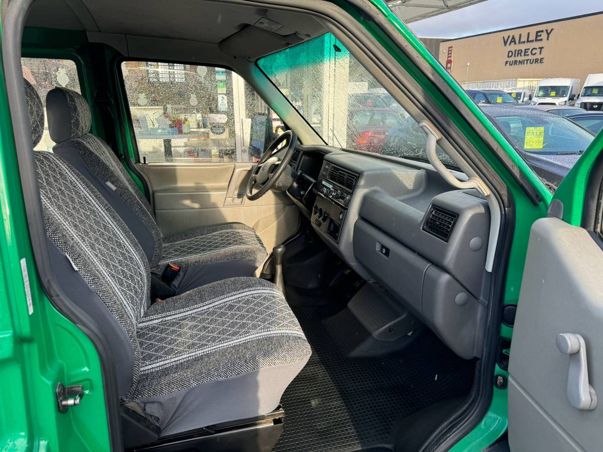 Volkswagen-diesel-1996-green-27