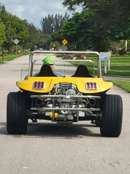 Volkswagen-dunn-buggy-1963-yellow-8