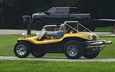 Volkswagen-dunn-buggy-1963-yellow-9