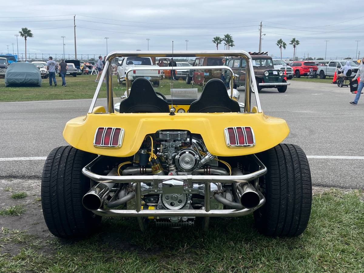 Volkswagen-dunn-buggy-1963-yellow