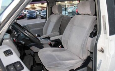 Volkswagen-eurovan-1993-white-16