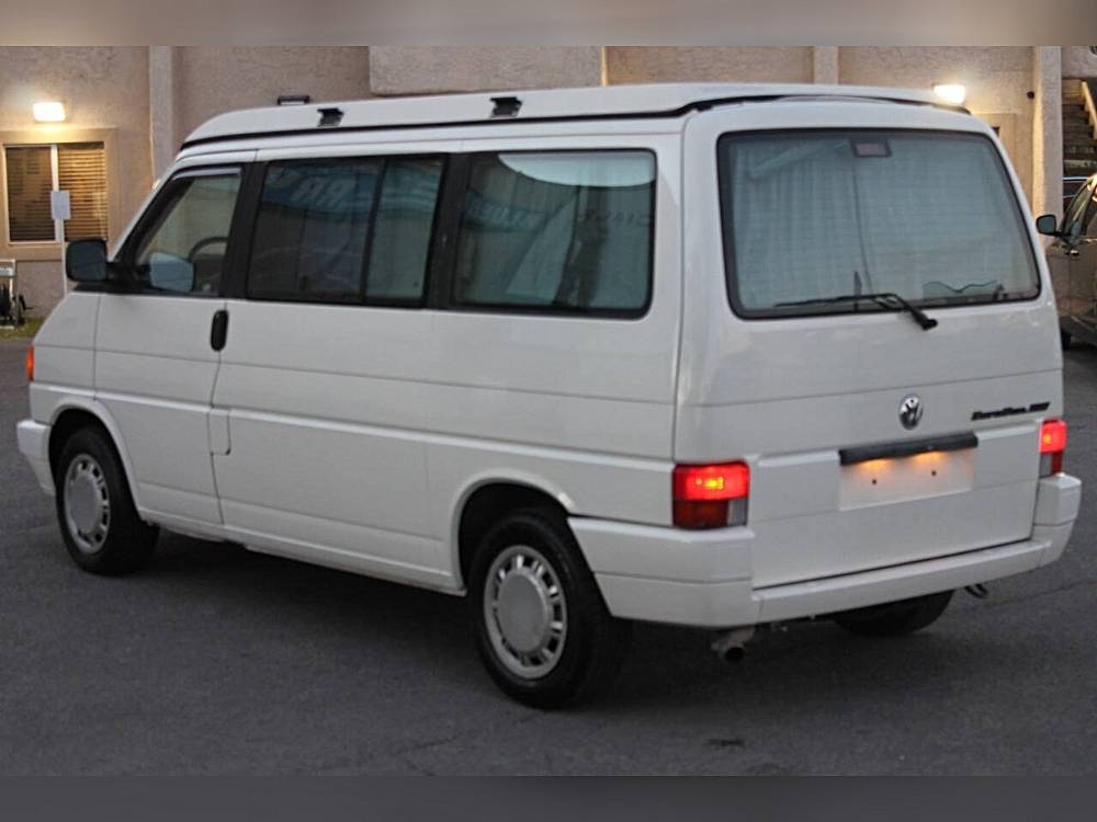 Volkswagen-eurovan-1993-white-4