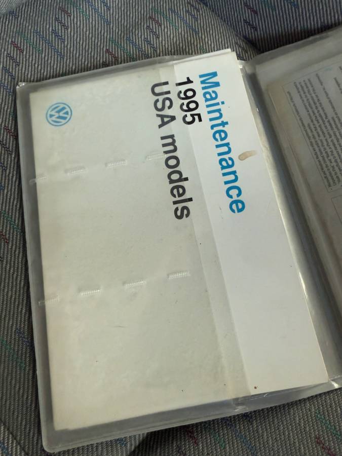 Volkswagen-eurovan-camper-1995-white-12