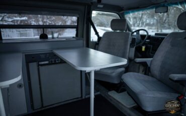 Volkswagen-eurovan-camper-1995-white-3