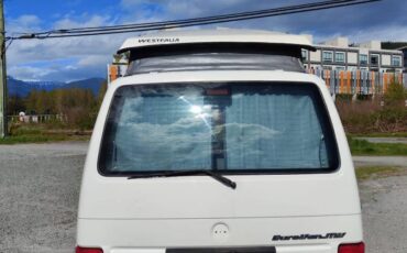 Volkswagen-eurovan-mv-1992-white-3