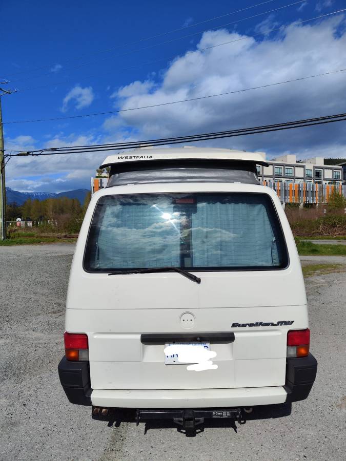 Volkswagen-eurovan-mv-1992-white-3