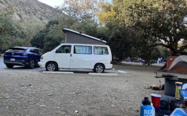 Volkswagen-eurovan-westfalia-1993-white-2