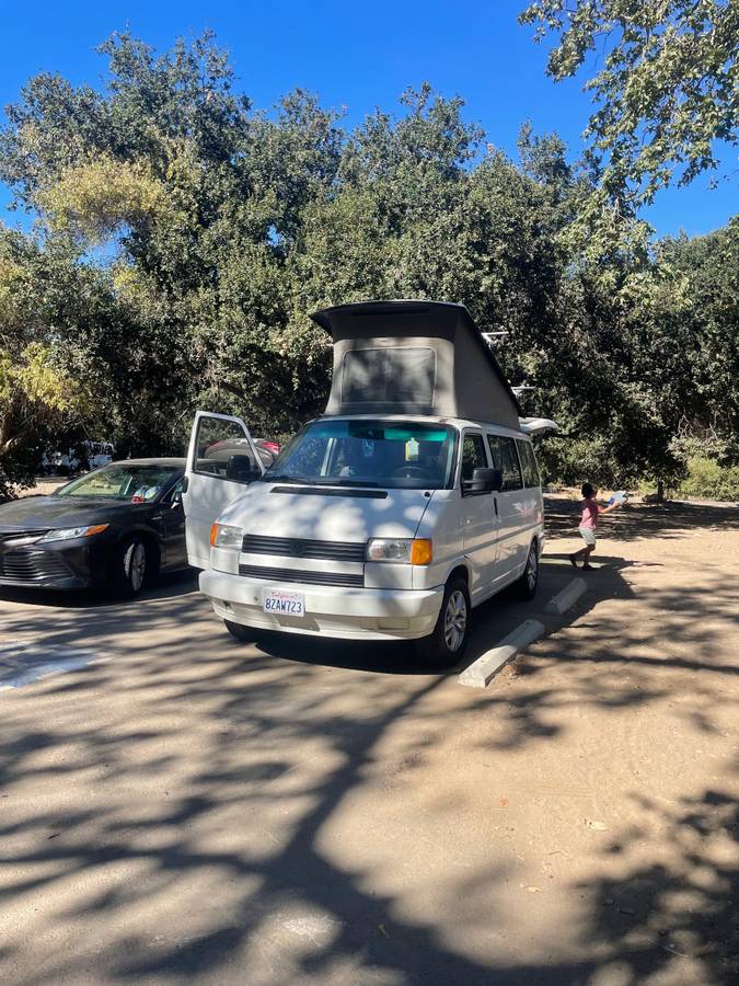 Volkswagen-eurovan-westfalia-1993-white-3