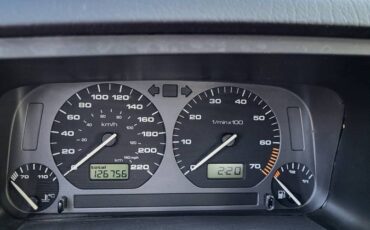 Volkswagen-jetta-1996-custom-4