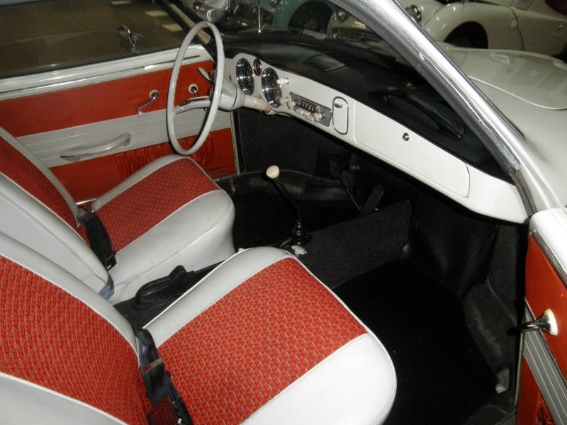 Volkswagen-karmann-ghia-1963-7