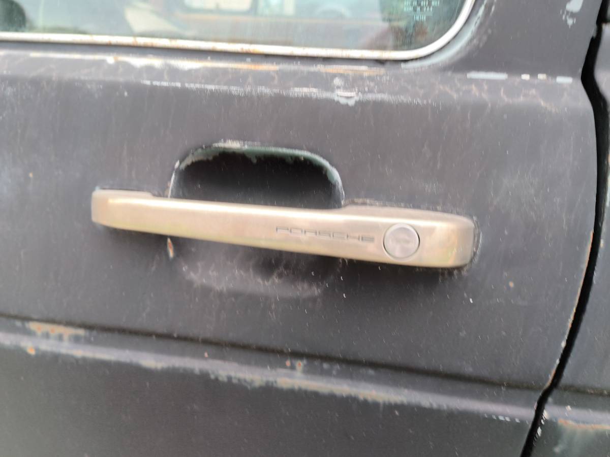 Volkswagen-rabbit-pickupcaddy-1981-black-6