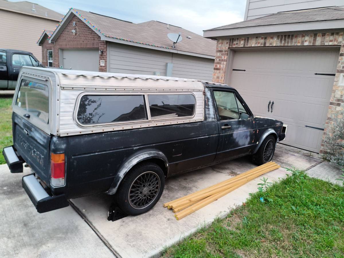 Volkswagen-rabbit-pickupcaddy-1981-black