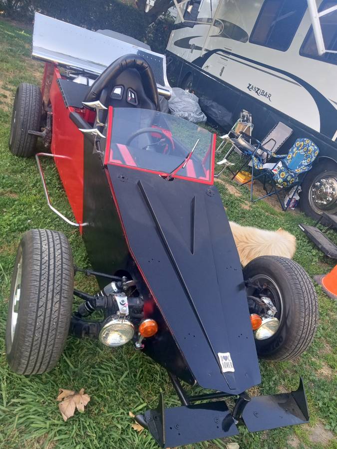 Volkswagen-roadster-1968-17