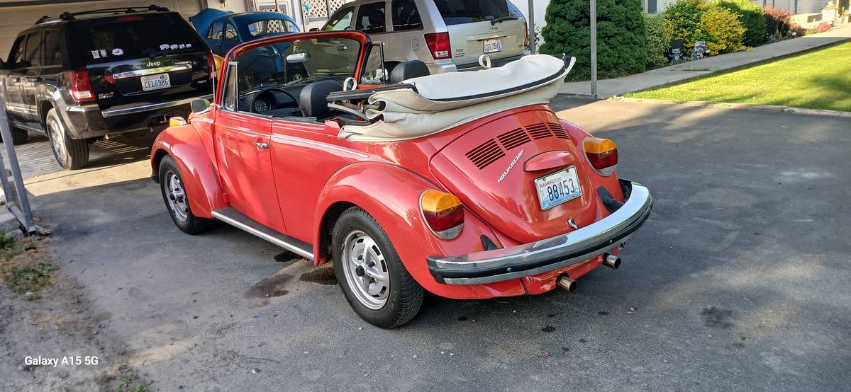 Volkswagen-super-beetle-1979-red-3