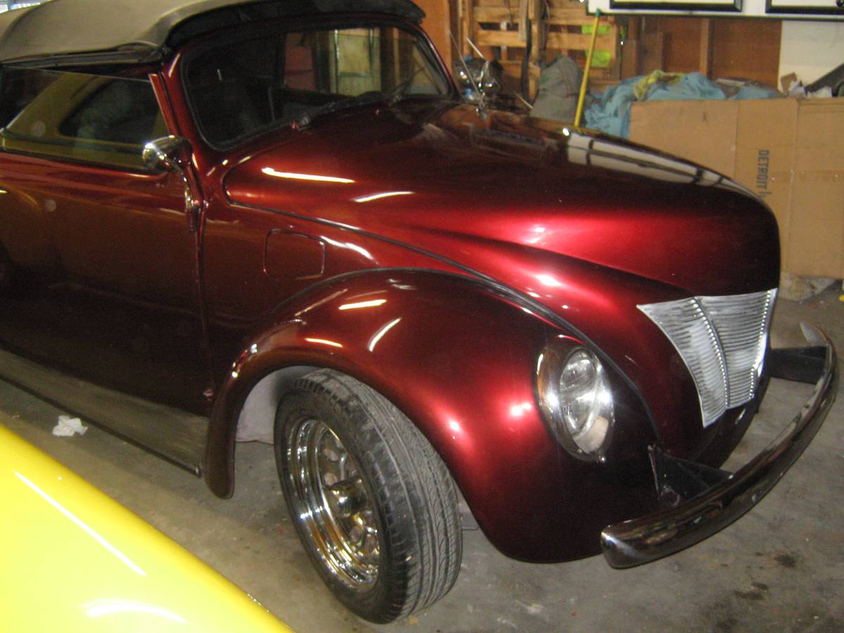 Volkswagen-super-beetle-1979-red-6