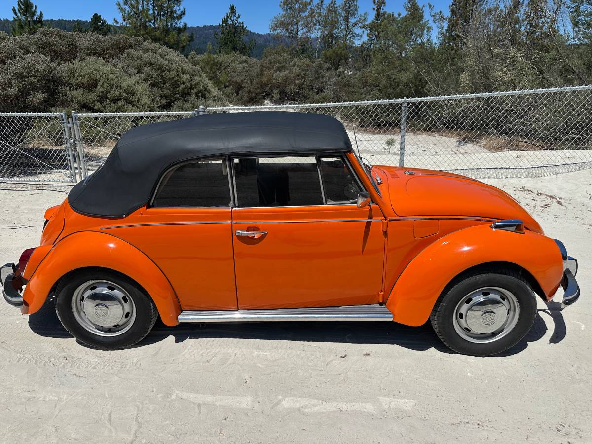Volkswagen-super-beetle-vw-1972-orange-1