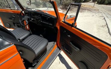 Volkswagen-super-beetle-vw-1972-orange-17
