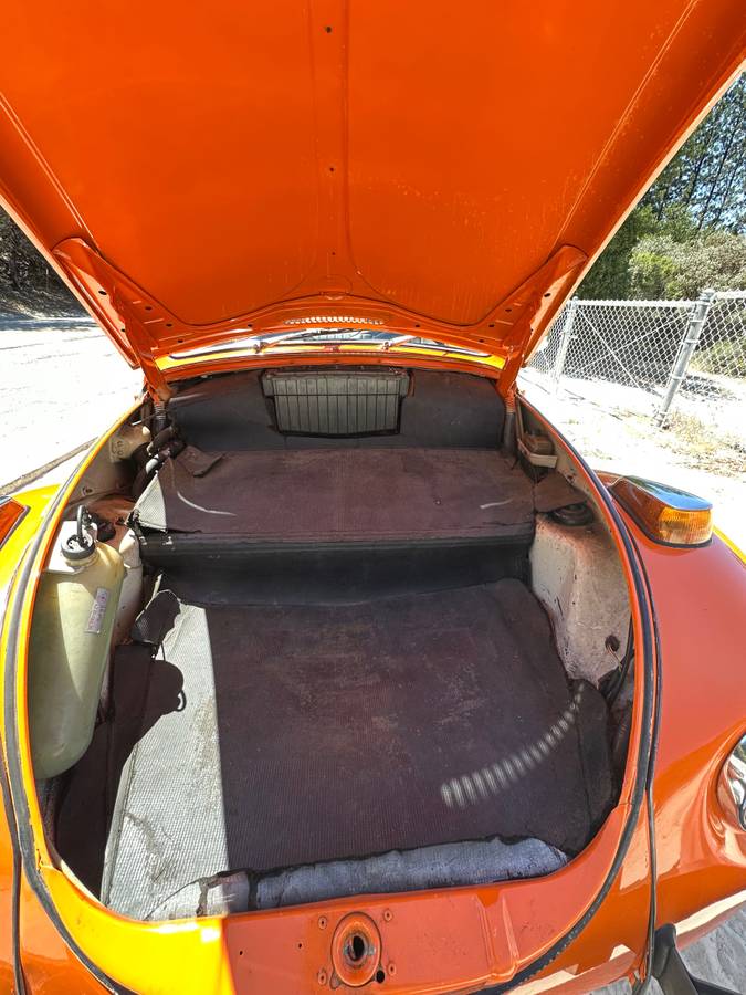 Volkswagen-super-beetle-vw-1972-orange-3