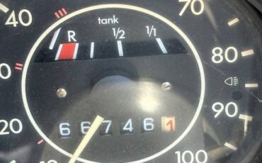 Volkswagen-super-beetle-vw-1972-orange-5