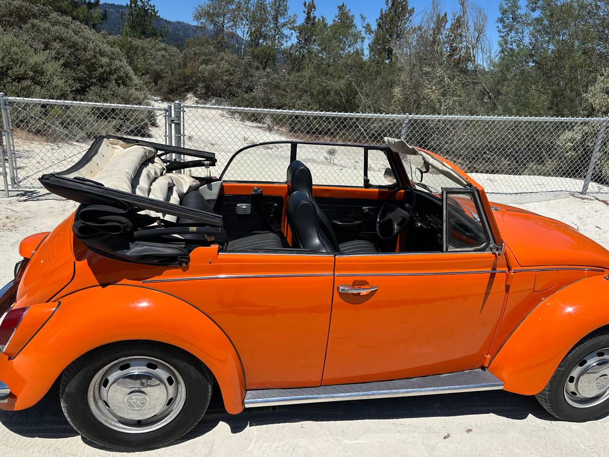 Volkswagen-super-beetle-vw-1972-orange-7