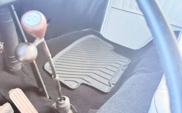 Volkswagen-t2-1970-green-7