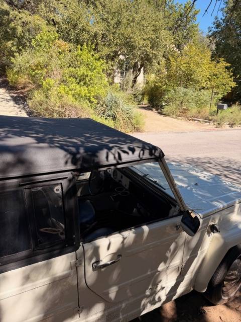 Volkswagen-thing-1973-white-11