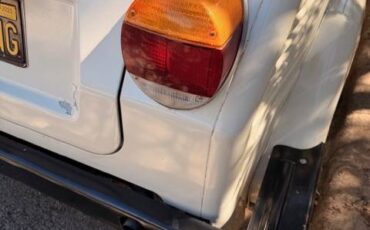 Volkswagen-thing-1973-white-15