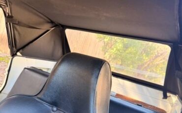 Volkswagen-thing-1973-white-18