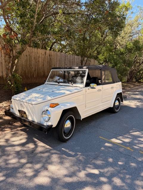 Volkswagen-thing-1973-white-19