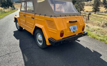 Volkswagen-thing-1976-orange-2