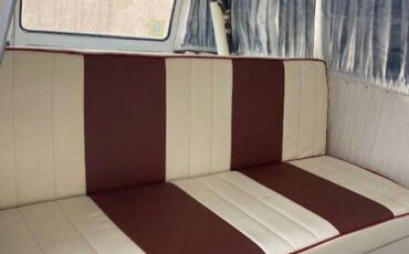 Volkswagen-transporter-1973-29