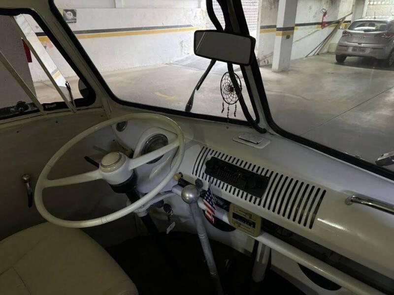 Volkswagen-transporter-1973-7