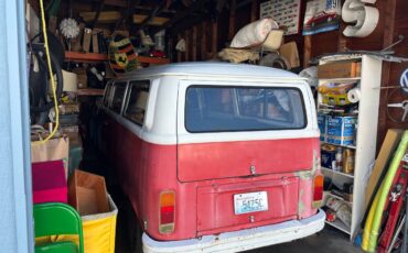 Volkswagen-transporter-1973-red-4