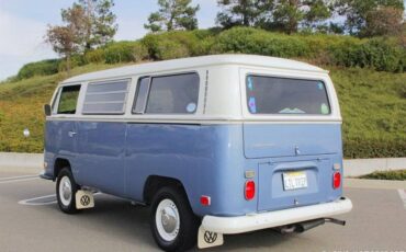 Volkswagen-transporter-microbus-type-2-1971-blue-4