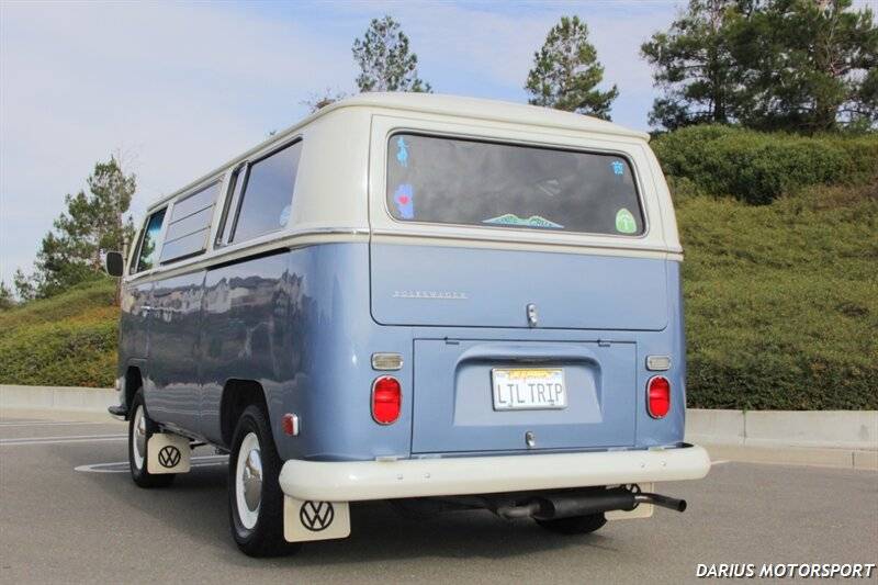 Volkswagen-transporter-microbus-type-2-1971-blue-6