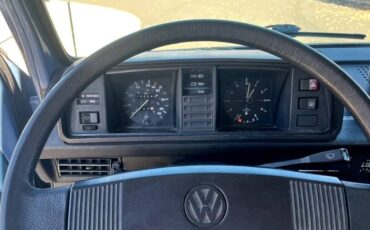 Volkswagen-vanagon-1983-blue-2