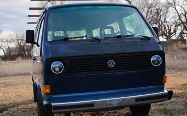 Volkswagen-vanagon-1983-blue-5
