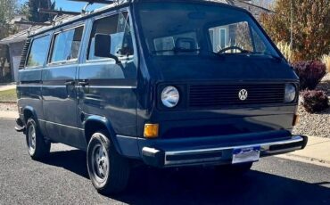 Volkswagen-vanagon-1983-blue