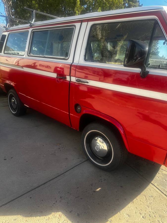Volkswagen-vanagon-1987-4