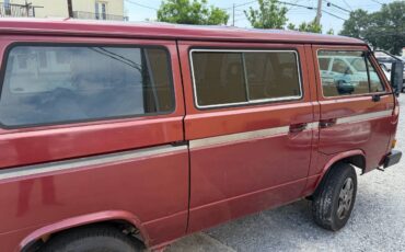 Volkswagen-vanagon-1987-red-1