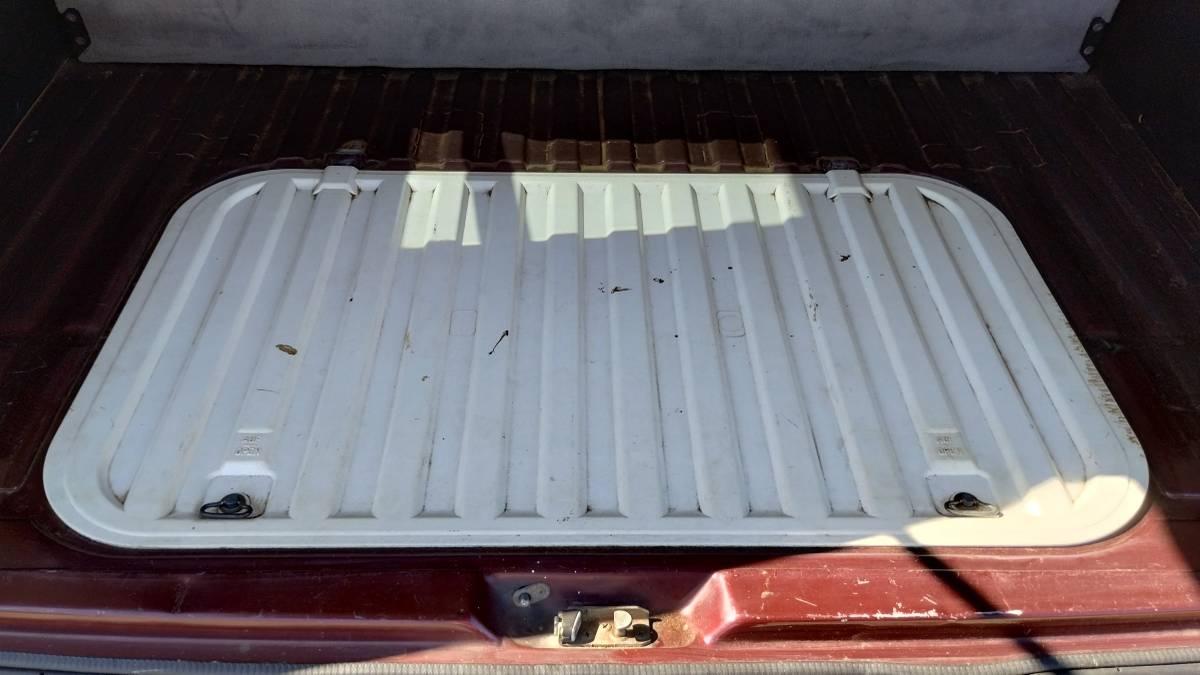 Volkswagen-vanagon-1990-custom-11