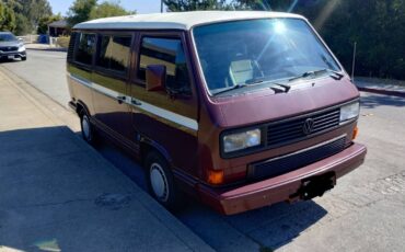 Volkswagen-vanagon-1990-custom-16