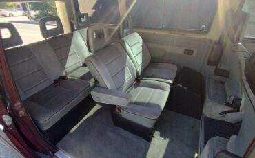 Volkswagen-vanagon-1990-custom-23