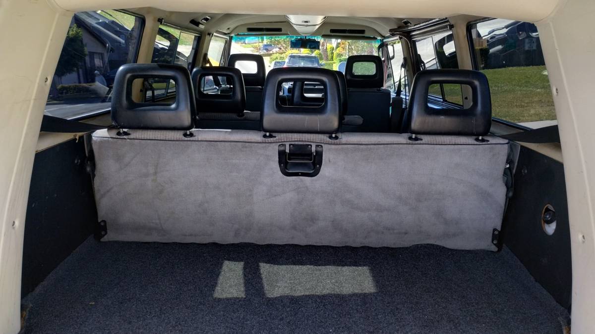 Volkswagen-vanagon-1990-custom-26