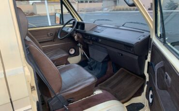 Volkswagen-vanagon-diesel-1982-custom-5