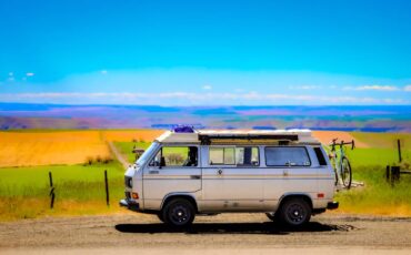 Volkswagen-vanagon-riviera-1985-grey