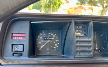 Volkswagen-vanagon-westfalia-1980-brown-10