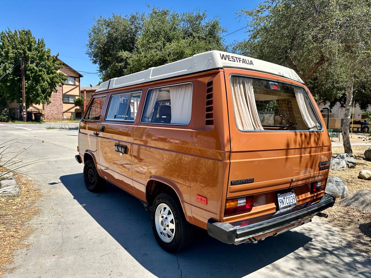 Volkswagen-vanagon-westfalia-1980-brown-6